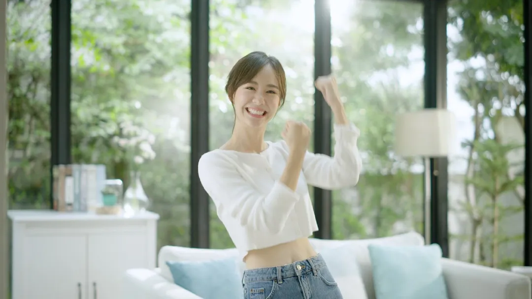 คาโอ ส่งความห่วงใยถึงชาวไทยด้วยบทเพลง “รักนะ.. การ์ดอย่าตก”