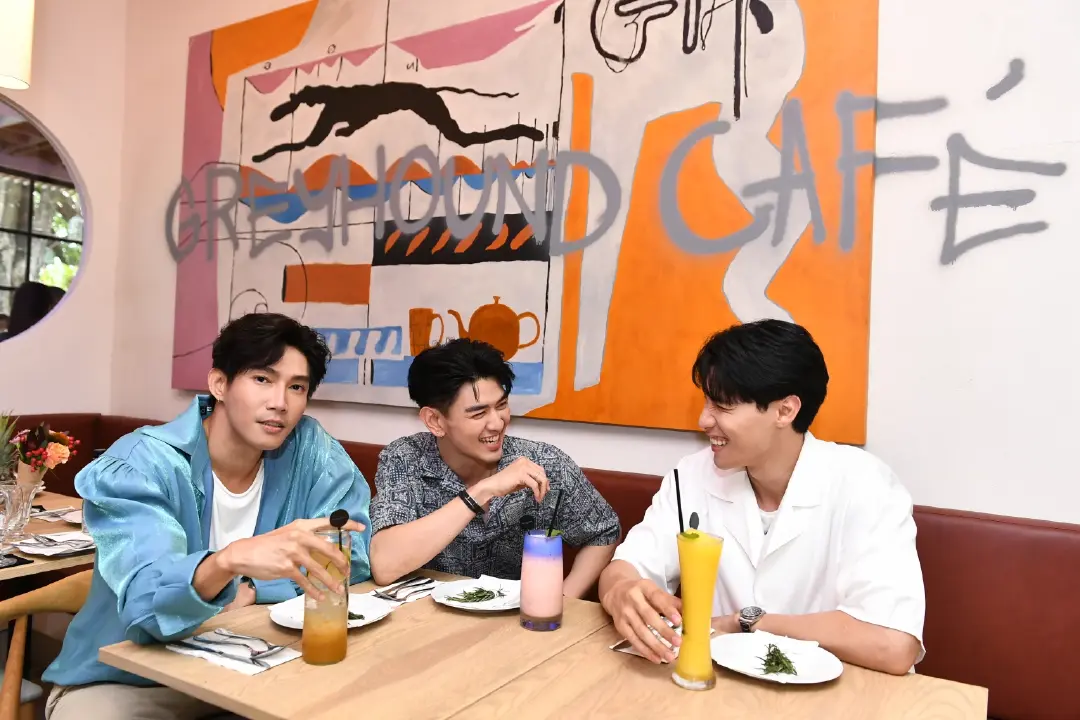 'Greyhound Ratyo' ชวนชิมเมนูสตรีทฟู้ด พร้อมกับคอนเซ็ปต์ร้านใหม่ Cozy at day, Party at night