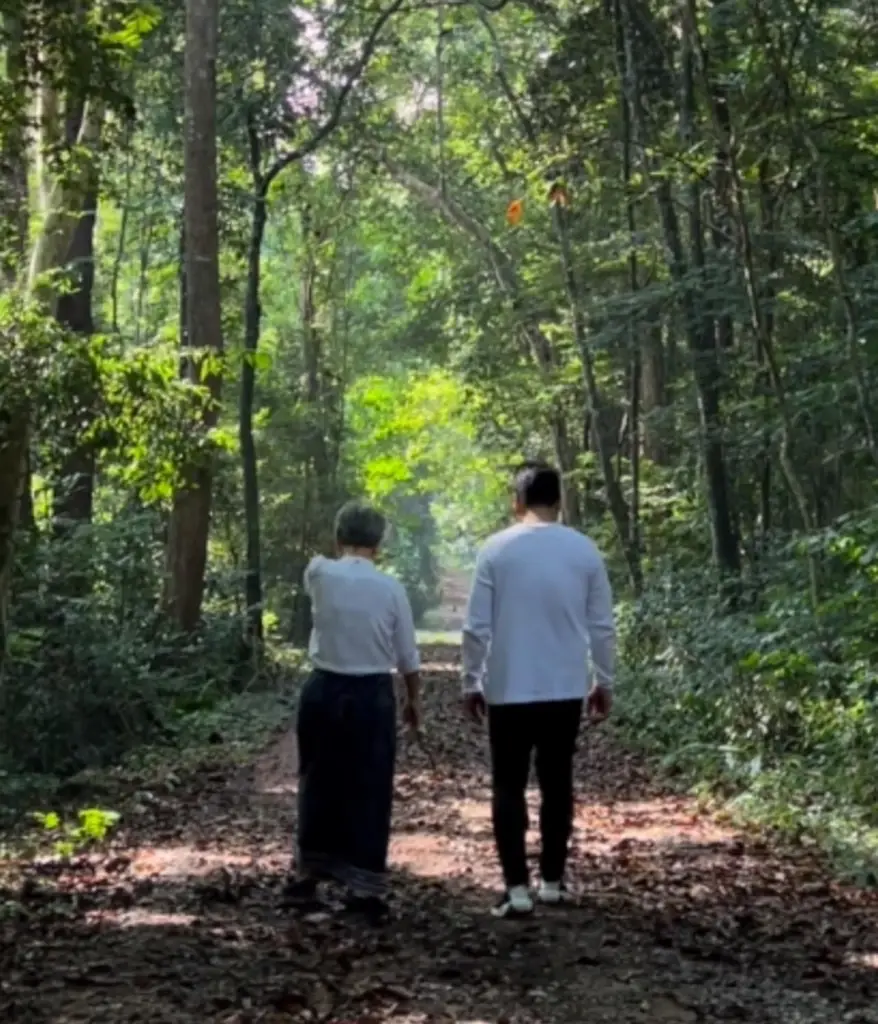 คุณหญิงจำนงศรี นักเขียนฯ ร่วมกับ ศิลปิน เจ PREM มอบของขวัญพิเศษ “The Present”