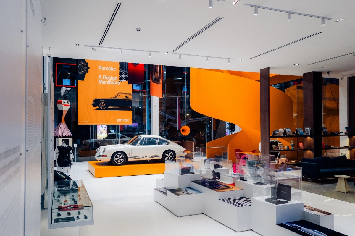 Curvistan แหล่งแฮงค์เอาท์แห่งใหม่ เปิดบ้านต้อนรับแฟนคลับปอร์เช่ใจกลางกรุงเทพฯ