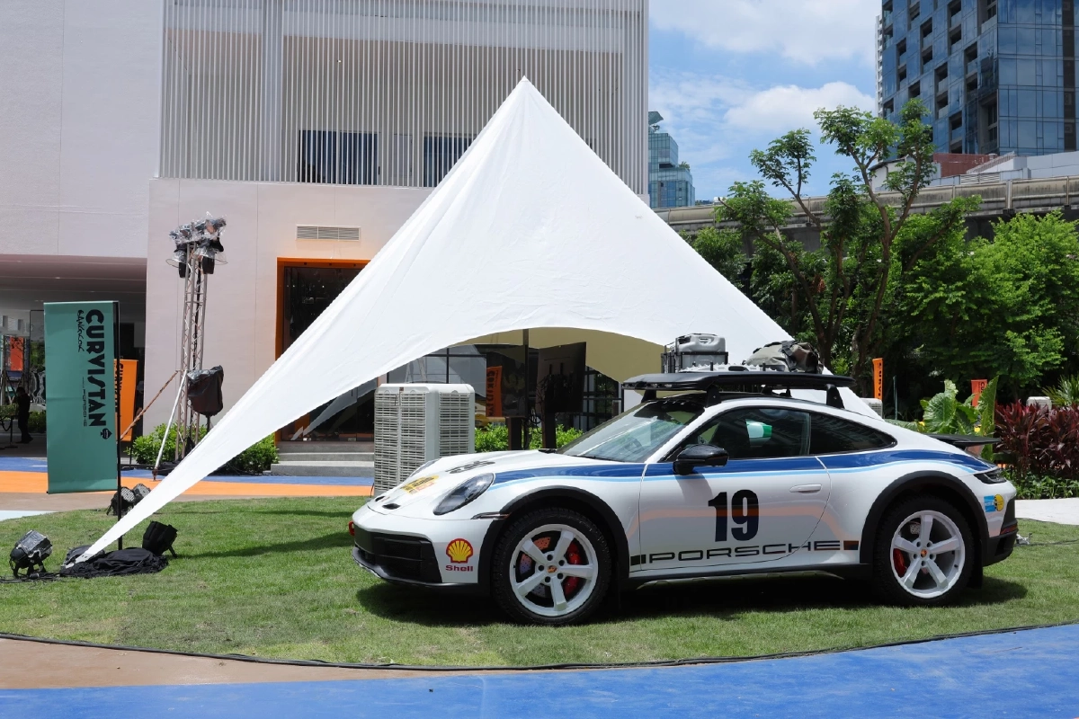 Curvistan แหล่งแฮงค์เอาท์แห่งใหม่ เปิดบ้านต้อนรับแฟนคลับปอร์เช่ใจกลางกรุงเทพฯ