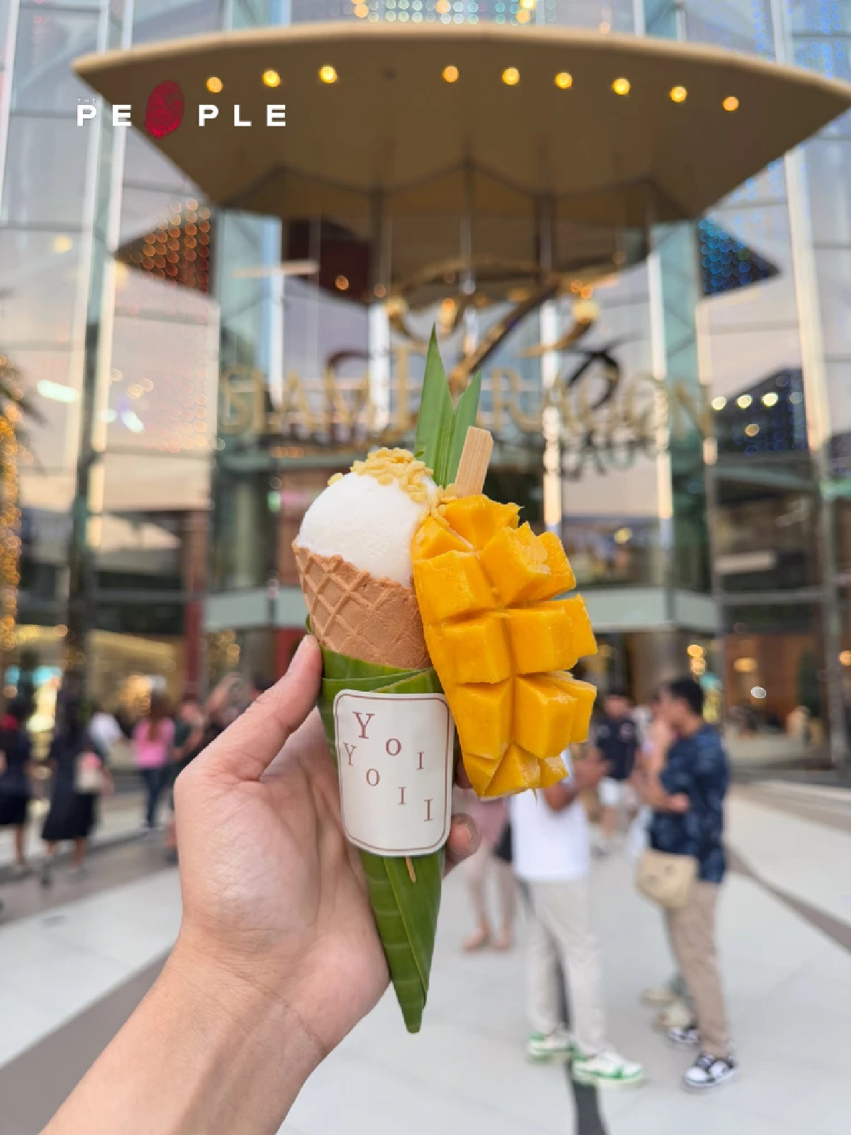 ย้อยหย่อย: ร้านน้ำแข็งไสฟิวชั่นของลูกสาวที่กลับบ้านมาหาแม่ จนขึ้นชื่อว่าเป็นของดีนครปฐม