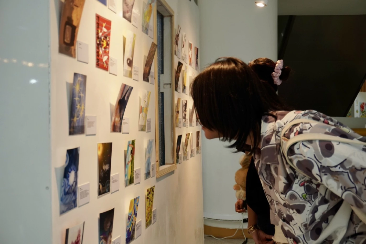 นิทรรศการ “Freedom Beyond Walls” กำลังใจข้ามกำแพง โดยแอมเนสตี้ อินเตอร์เนชั่นแนล ประเทศไทย