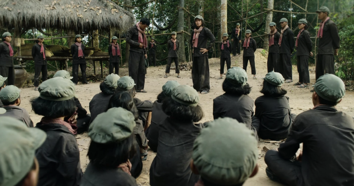 สงครามจบ…แต่ความรุนแรงอาจไม่จบในหัวใจเด็ก ถอดรหัสหนัง First They Killed My Father ‘เมื่อพ่อของฉันถูกฆ่า’