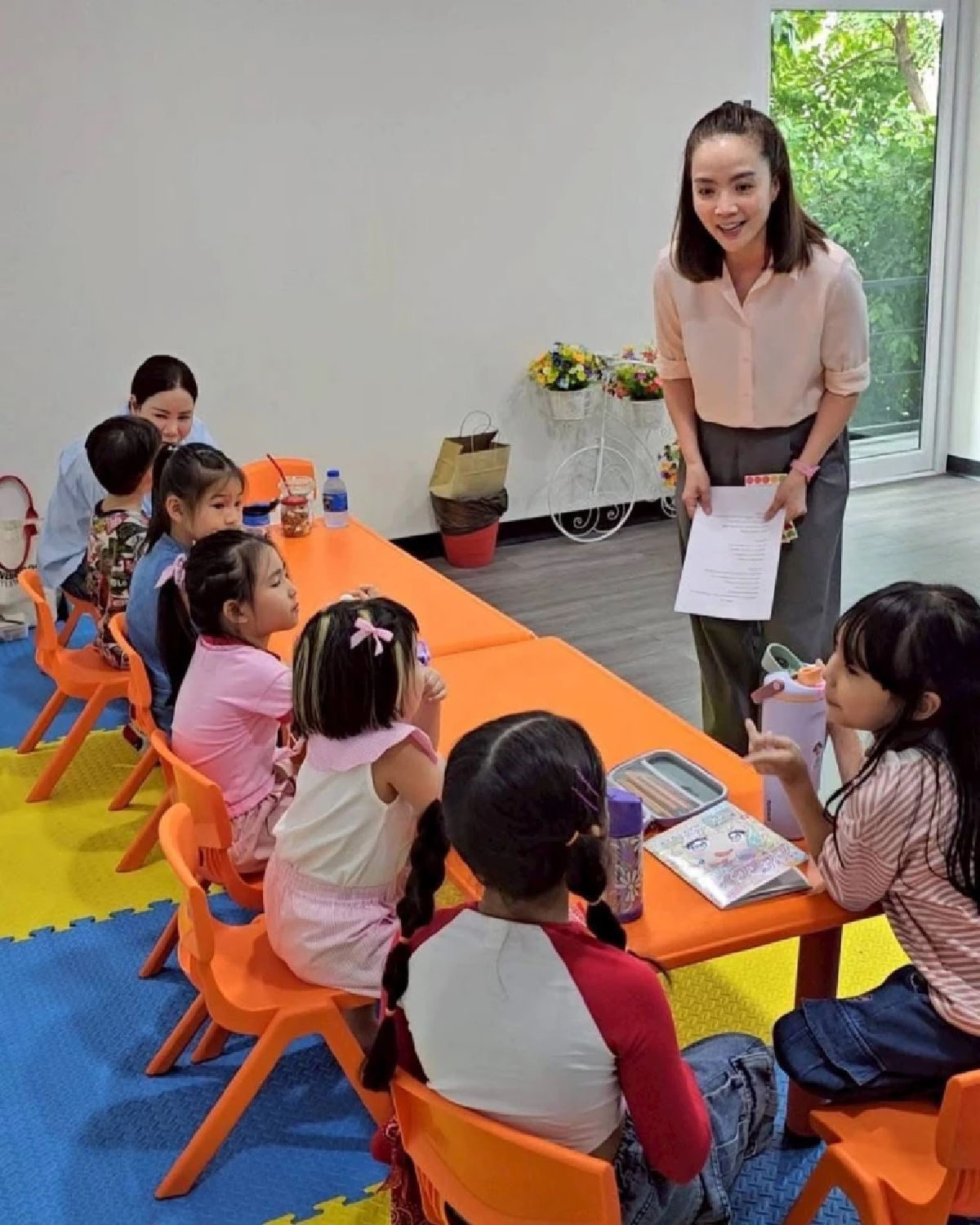 “หลี่แช” มาแล้วแม่! ผู้ประกาศข่าวตัวแม่แห่งช่อง 8 เปิดตัวสถาบัน “LSC Academy” ลุยสอนพูด-เล่าเรื่อง!