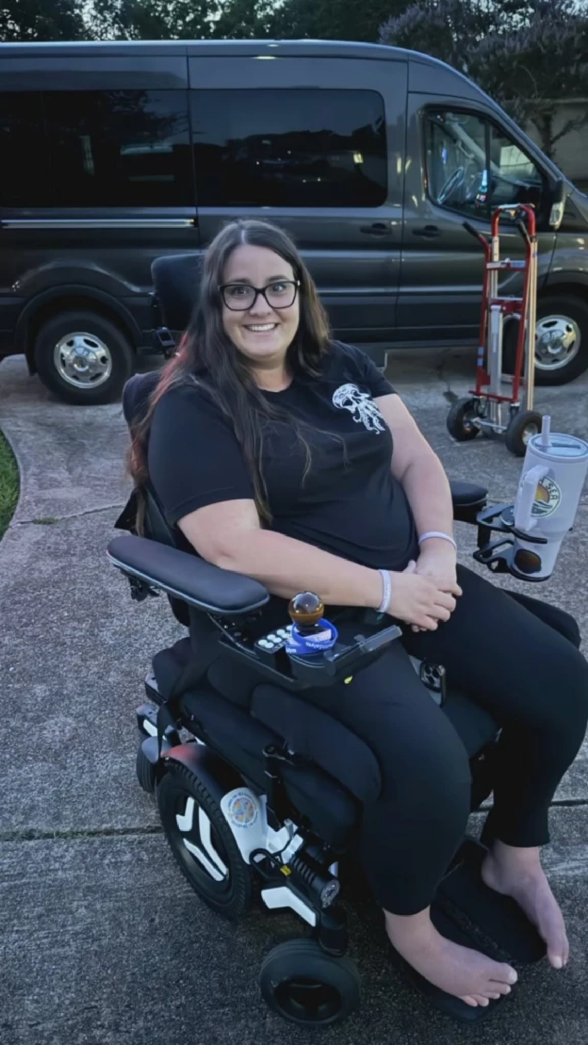 ‘Salym Liufau’ แม่ลูกสี่ผู้เผชิญโรคกล้ามเนื้ออ่อนแรงด้วยหัวใจที่แข็งแรง