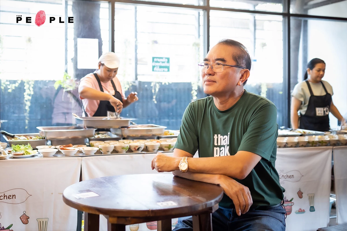 ‘ร้านไทยรักดี’ เมื่อการเมืองลงหม้อ แล้วกลายเป็นข้าวแกง 10 บาท