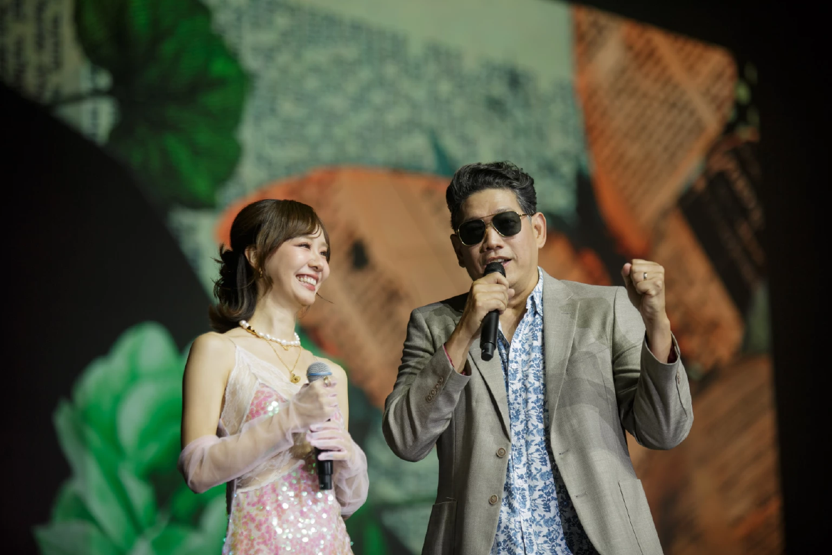 คุณชาย The Concert Song Lists by BOYd Kosiyabong :  รวมพลังสมทบทุนสร้างอาคารรามาธิบดีแห่งใหม่