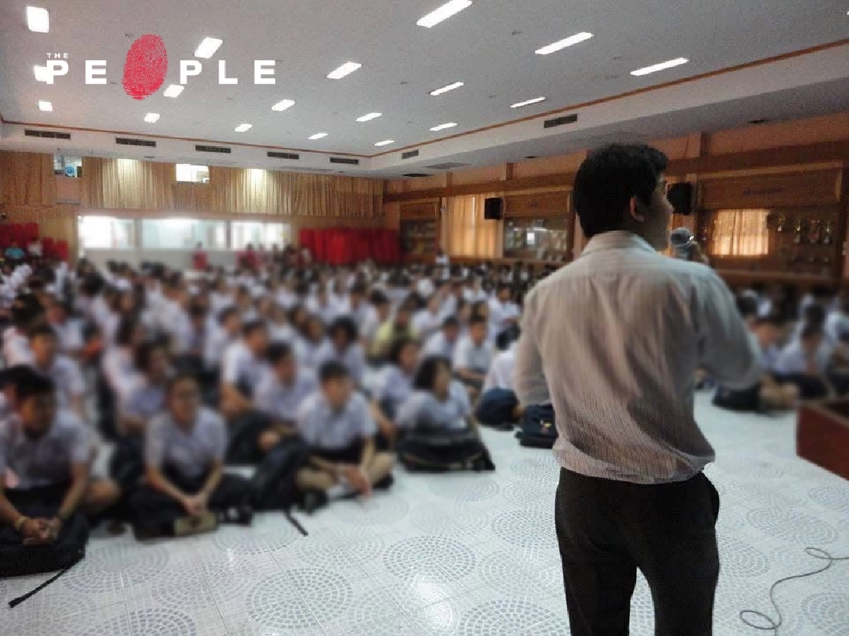 นิวัฒน์ บุญลักษณาวงศ์ : คุณครูและนักเขียน ผู้ใช้ภาษาอังกฤษเป็น ‘พลัง’ จุดประกายฝันให้เด็กไทย และทำให้เห็นว่า “พลังคุณ… ทำได้กว่าที่คิด”