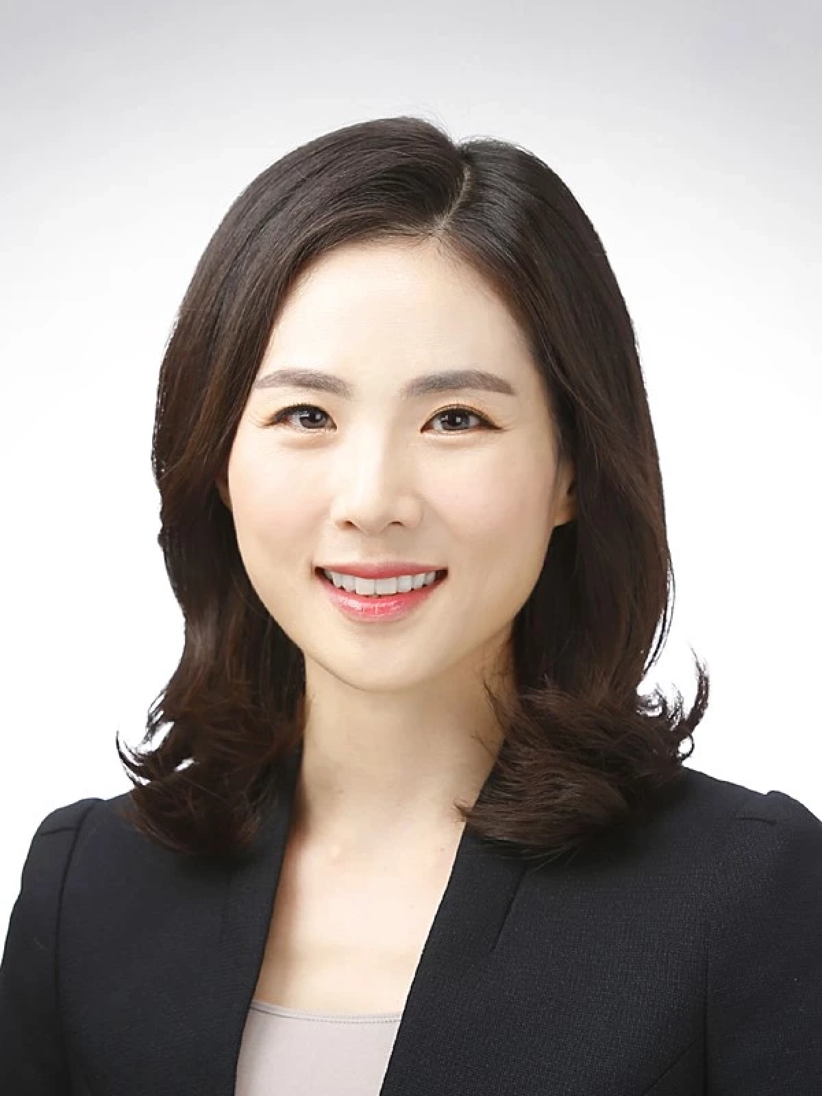 ‘คิมจีนา’ รองปลัดกระทรวงต่างประเทศเกาหลีใต้ ผู้ไม่ปล่อยให้สแกมเมอร์ลอยนวล