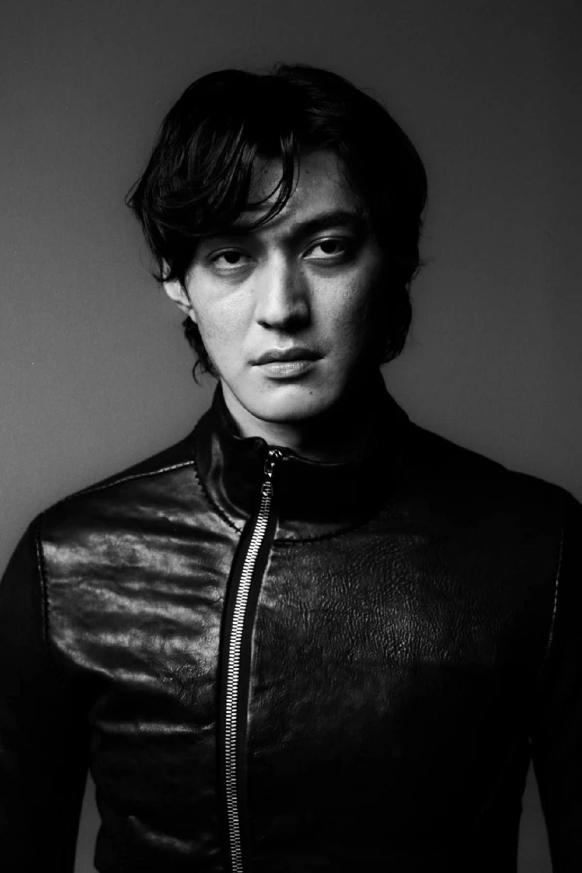 JOJI กลับมาพร้อมซิงเกิลใหม่ “PIXELATED KISSES” เสียงเรียบง่ายแต่ตราตรึงใจ สะท้อนตัวตนศิลปินอัลเทอร์เนทีฟป๊อปเต็มรูปแบบ