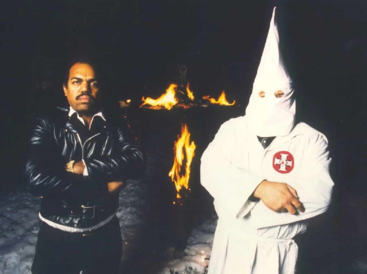 แดริล เดวิส : ชายผิวดำที่ใช้การพูดคุยโน้มน้าวให้สมาชิก KKK ออกจากลัทธิกว่า 200 คน