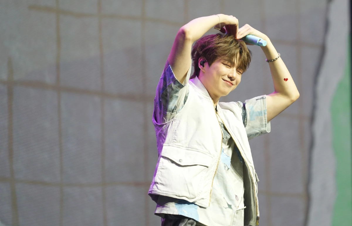 คังแดเนียล” ทำ FLOWD ชาวไทยใจฟูในงานแฟนมีตติ้ง \"2025 KANGDANIEL FANMEETING IN BANGKOK\"