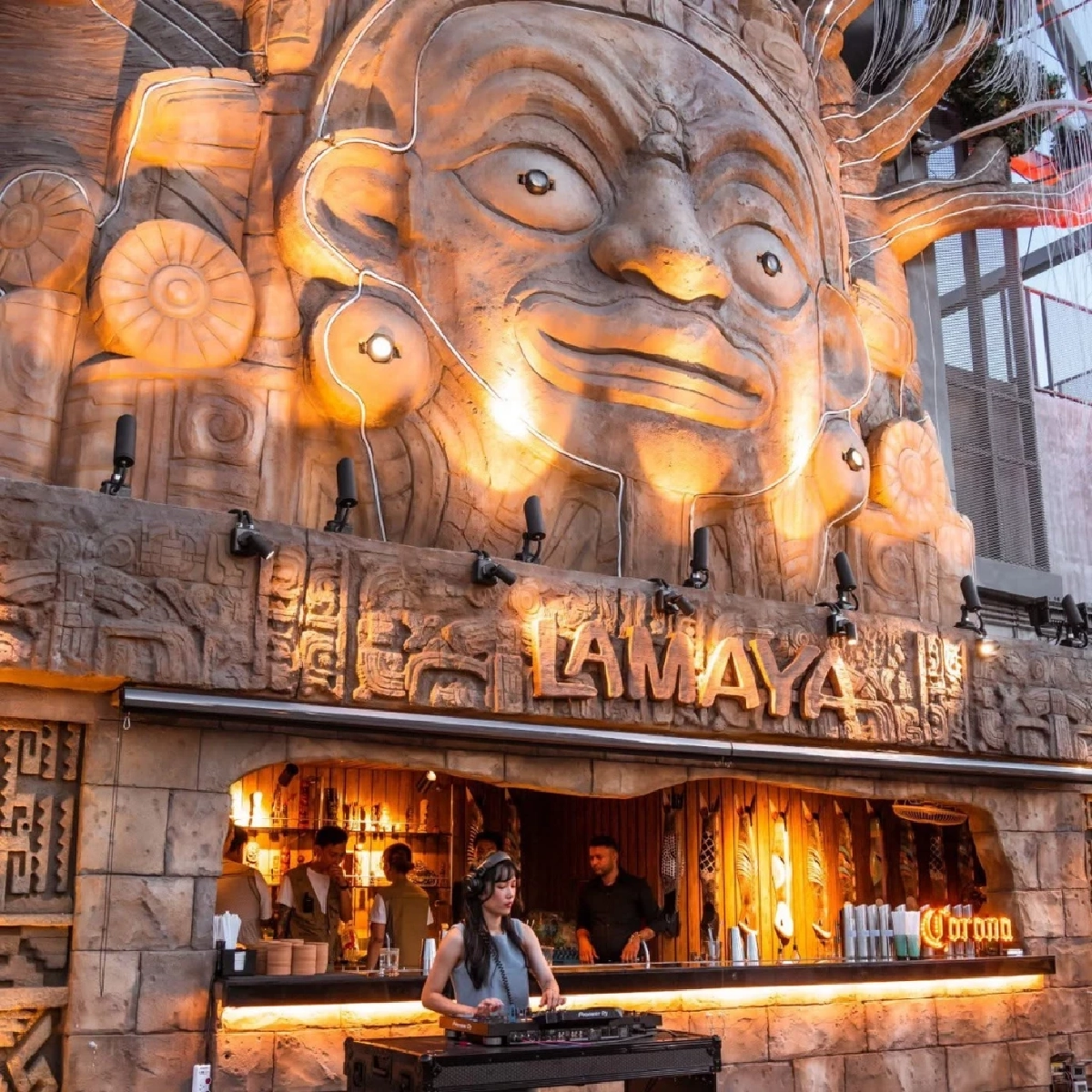 ลามายา & ลาโค่ กรุ๊ป : ชู \'Destination Marketing\' 4 ปี ปั้นแลนด์มาร์ค \'เขาใหญ่-กรุงเทพ\' รุกขยายแบรนด์สู่ 4 ภาคทั่วไทย เล็งสร้างสวนสนุก-โชว์ระดับโลกเที่ยวได้ทั้งปี