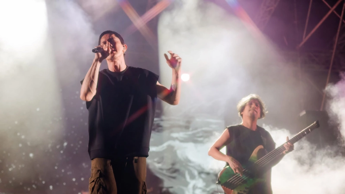 คลื่นลูกใหม่ของเทศกาลดนตรีไทย “Chang Music Connection Presents Ta-Lay Music Festival” สร้างปรากฏการณ์เปลี่ยนชายหาดให้กลายเป็นรันเวย์แห่งเสียงเพลง