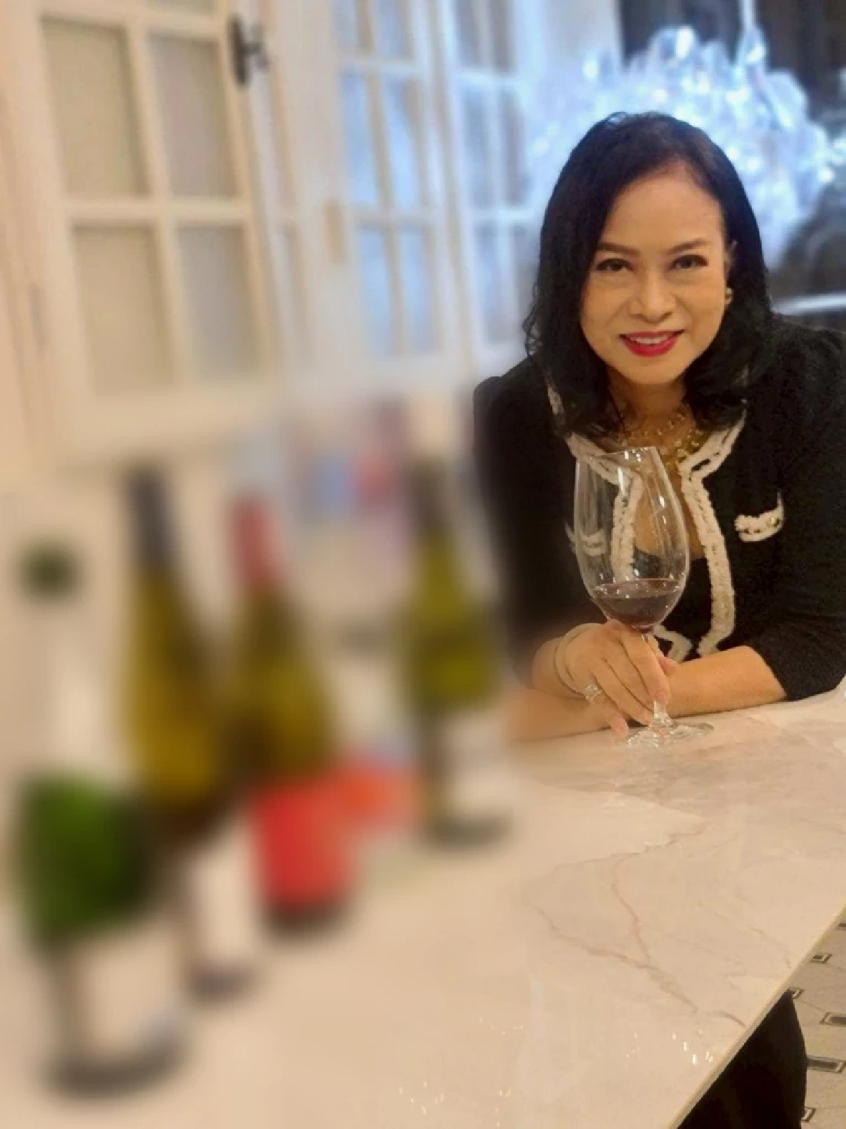 บทสนทนาระหว่างรส ไวน์จากโลกกว้างในครัวใต้ ‘บ้านดาหลา’