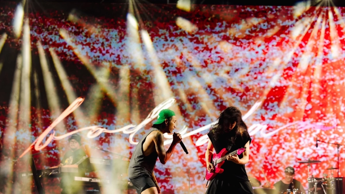 คลื่นลูกใหม่ของเทศกาลดนตรีไทย “Chang Music Connection Presents Ta-Lay Music Festival” สร้างปรากฏการณ์เปลี่ยนชายหาดให้กลายเป็นรันเวย์แห่งเสียงเพลง