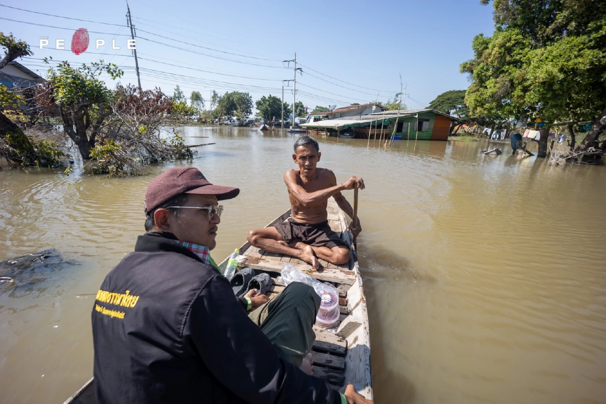ปุ้ย แสงนาค : ทุกวันนี้เราไม่ได้สู้กับน้ำท่วมอยุธยา แต่สู้กับความเห็นแก่ตัวของคน