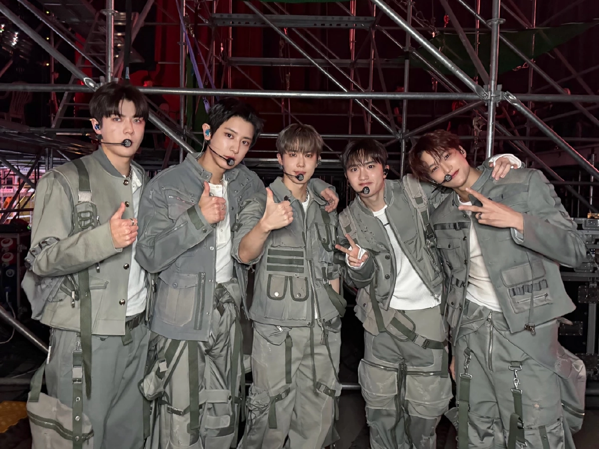 'EXO' อีกยุคทองของ K-pop ที่สร้างตำนานสู้ชีวิต แต่ชีวิตสู้กลับ