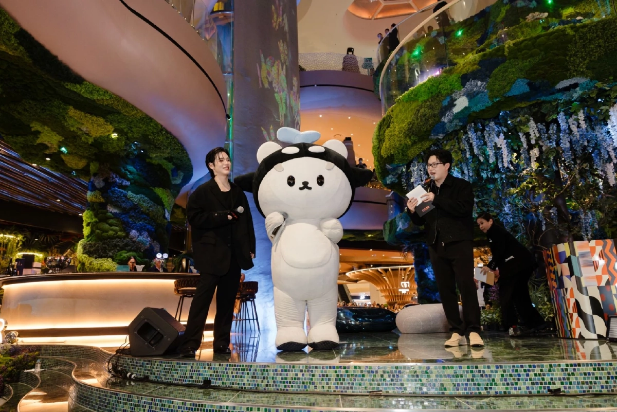 สยามพารากอน ฉลอง 20 ปี “Siam Paragon 20th Anniversary: A Journey of Extraordinary Dreams” เนรมิตพื้นที่แห่งความสุขทุกตารางเมตร ยกทัพศิลปินดังร่วมมอบประสบการณ์เหนือระดับ