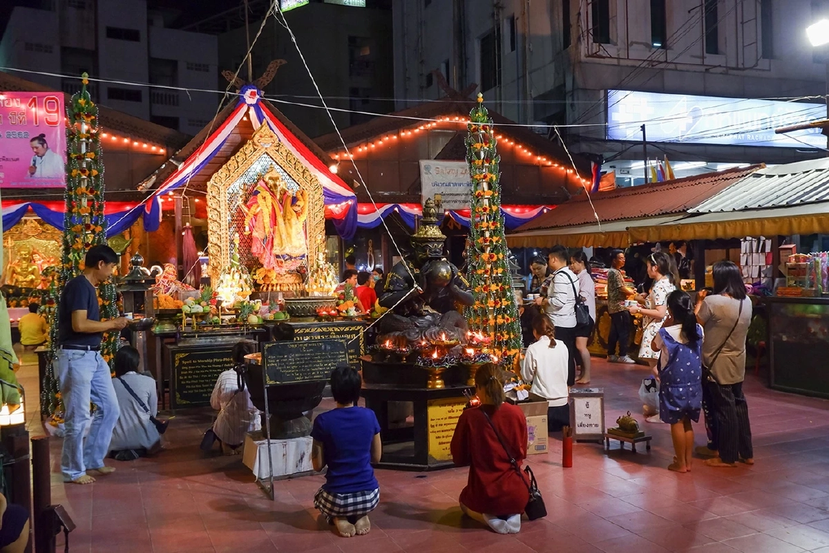 แกร็บ เผยเทรนด์ “เรียกรถ-ฟู้ดเดลิเวอรี” ประจำปี 2025