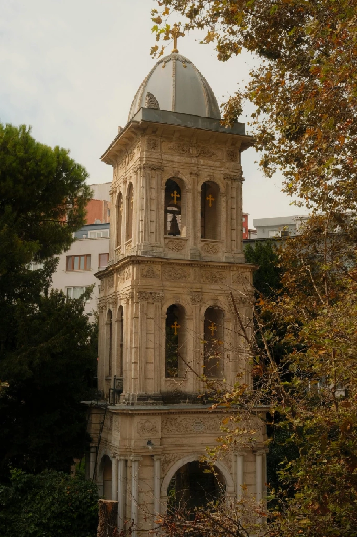 Ring Out, Wild Bells : ปรัชญาการ 'วางอดีต' ผ่านเสียงระฆัง เมื่อรุ่งอรุณปีใหม่มาถึง