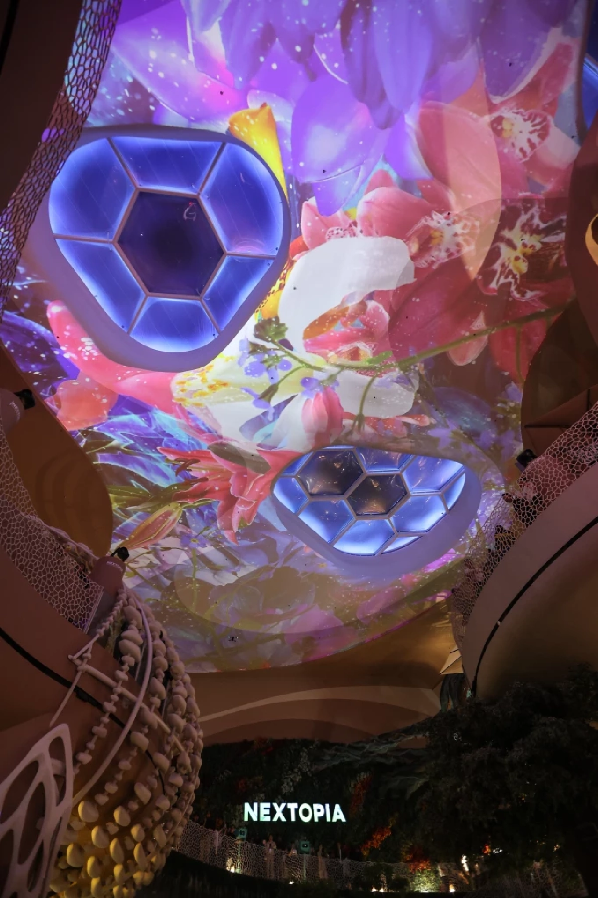 “สยามพารากอน เปิด NEXTOPIA เมืองต้นแบบแห่งโลกอนาคต อลังการสะกดทุกสายตา”