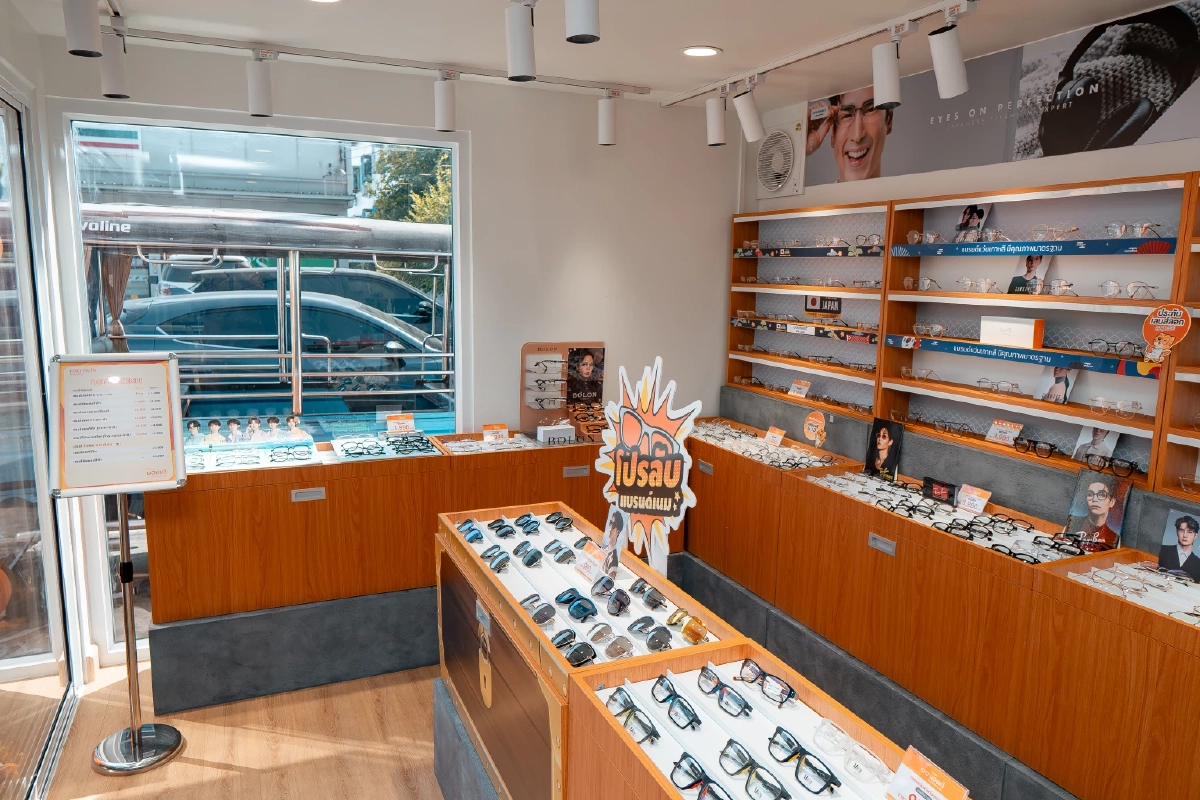 “มองเด้” ฉลองครบรอบ 3 ปี ขยายสาขาครบ 200 แห่งทั่วประเทศ ดูแลสายตาทุกคนเหมือนเพื่อนรู้ใจ