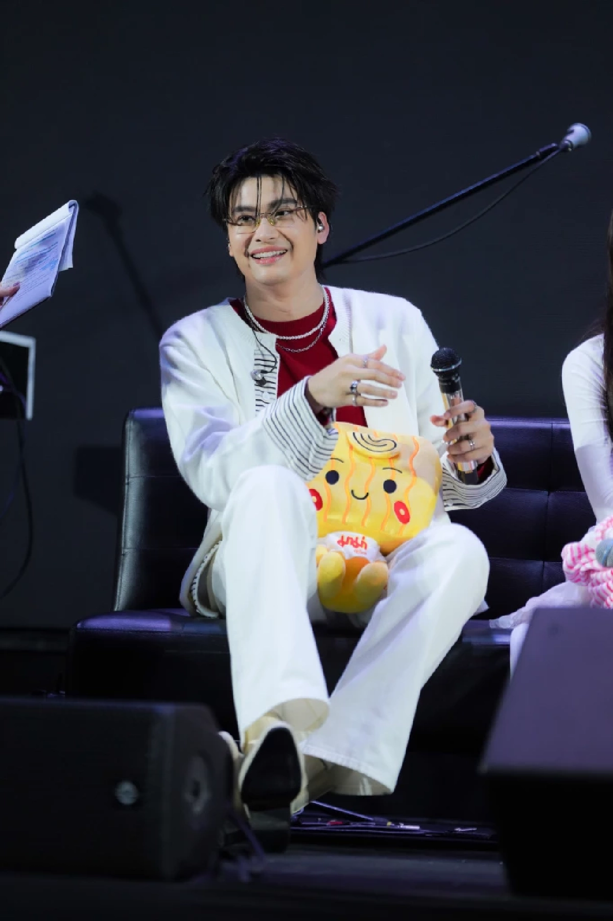 ‘นนท์ ธนนท์’ ศิลปินที่เป็นที่รักของทุกคน ภาพแทนแห่งพื้นที่ Safe Zone ของ ‘มาม่า’