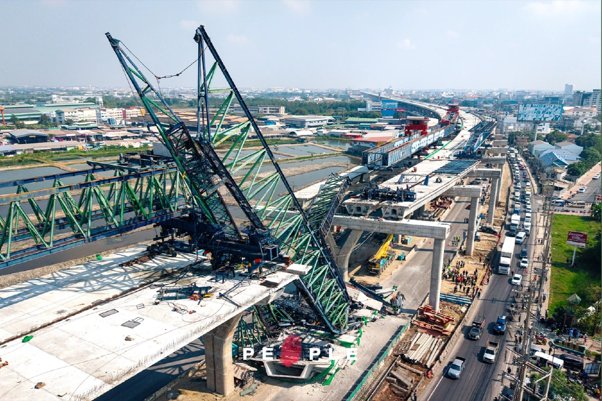 เครนถล่มซ้ำซาก : ชีวิตบนท้องถนนที่แขวนอยู่บน ‘ความเสี่ยง’