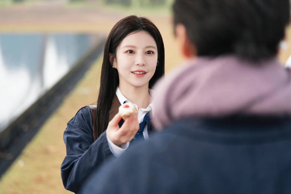 โกยุนจอง : นางเอกที่แปลตัวตนและเติบโตผ่านการแสดง