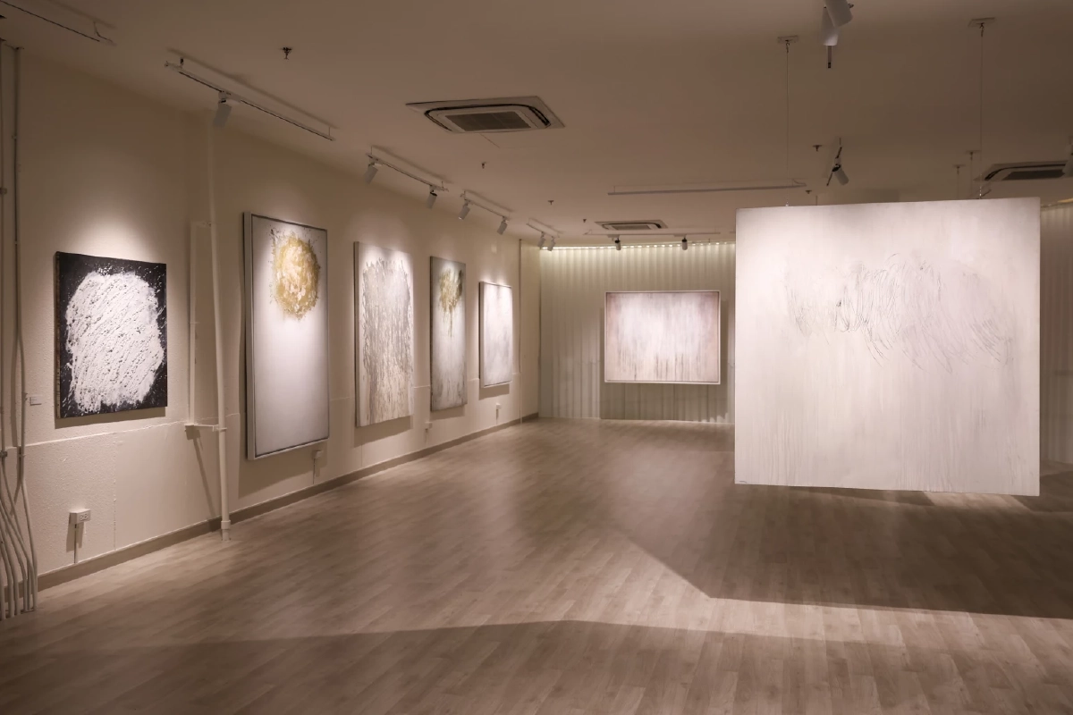 สยามพารากอนชวนชมมาสเตอร์พีซ Jean-Paul Decroix ในนิทรรศการ Between Earth and Light