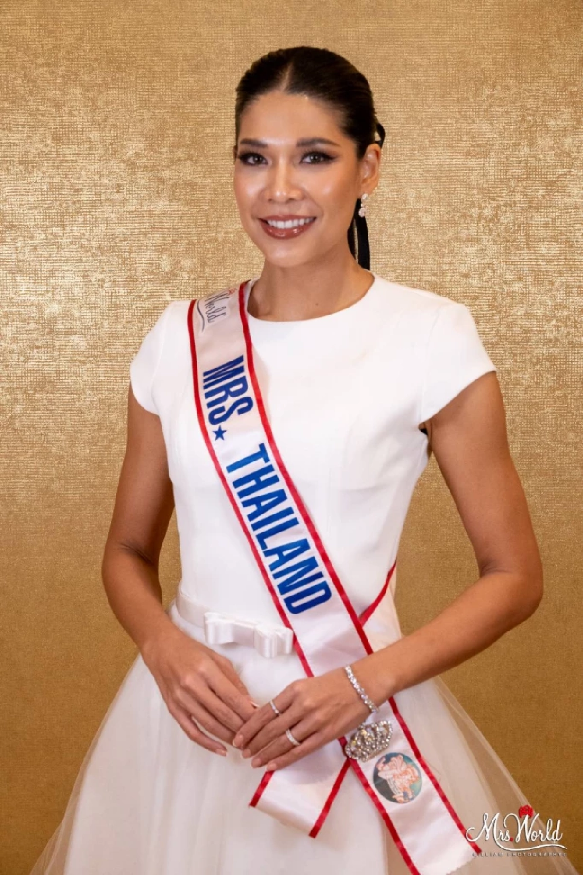 'ชนิตา ศรีดาเกษ เครธอร์น' คว้ามงกุฎ Mrs. World 2025 บนเวทีโลก