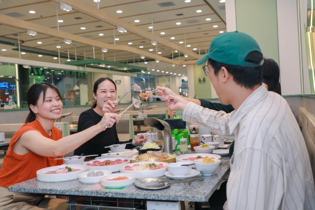 เหตุเกิดเมื่อพี่ GON มือเปื้อนหมึก ออกจากคูหา สู่ โต๊ะปิ้งย่าง  “บาร์บีคิวพลาซ่า” ชวนคนไทย “เลือกมื้อนี้ให้ดีที่สุด”