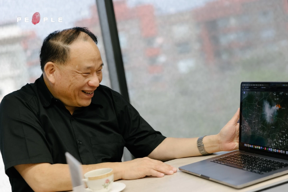 บทสัมภาษณ์ ‘ดร. เจน ชาญณรงค์’ ฝ่าฝุ่น ฝ่าระบบ ฝ่าความขัดแย้งในสังคมไทย