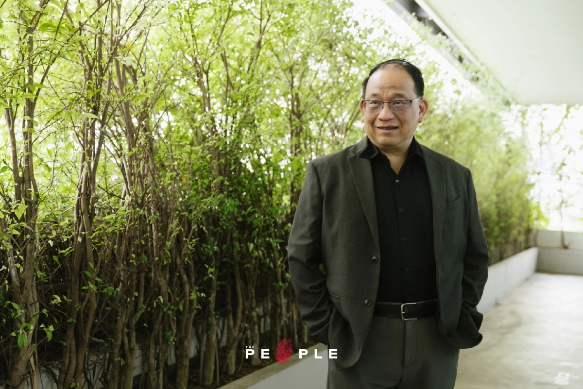 บทสัมภาษณ์ ‘ดร. เจน ชาญณรงค์’ ฝ่าฝุ่น ฝ่าระบบ ฝ่าความขัดแย้งในสังคมไทย