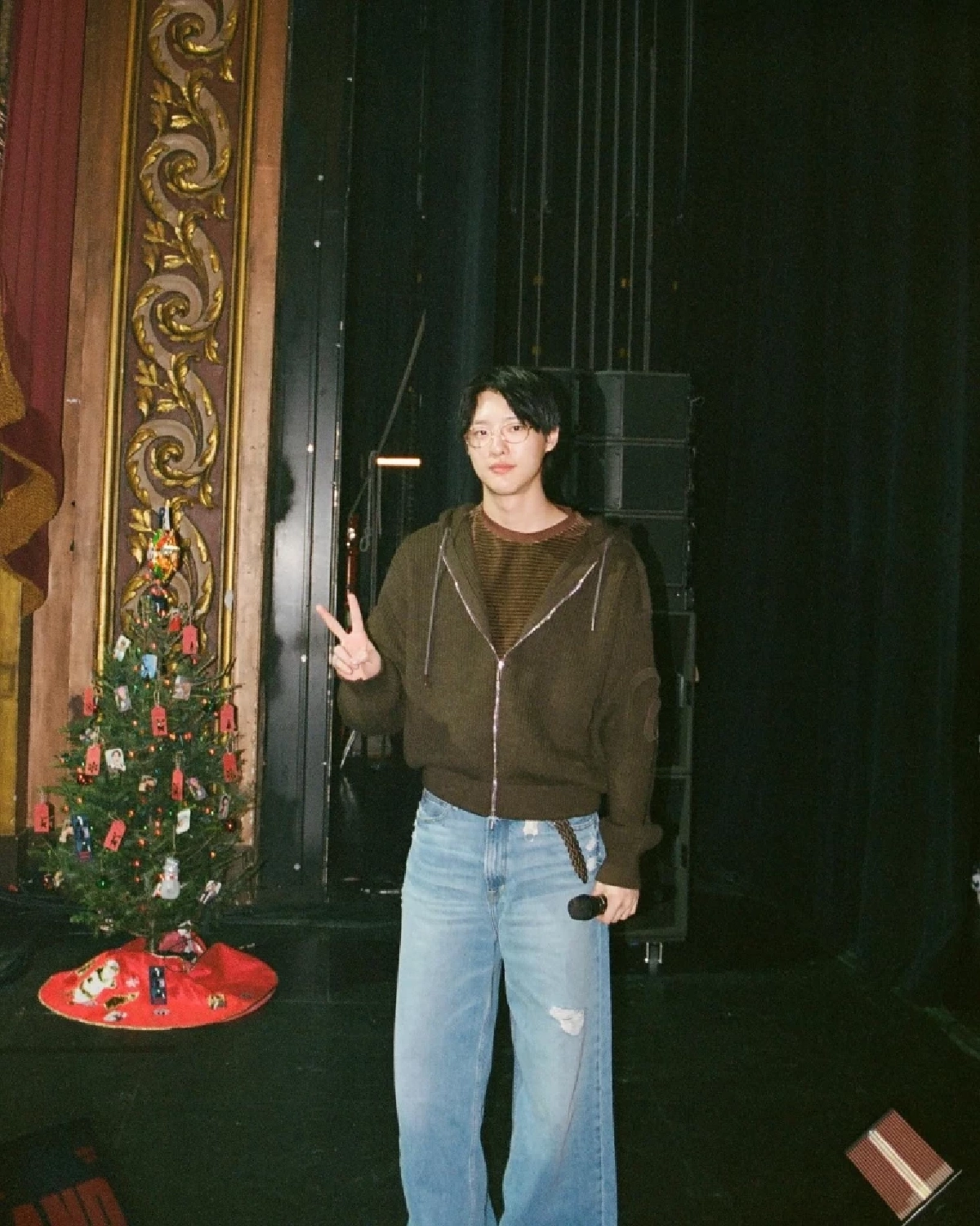 ‘WOODZ’ ศิลปินผู้ถูกเลือกให้ (ไม่) ผิดหวัง