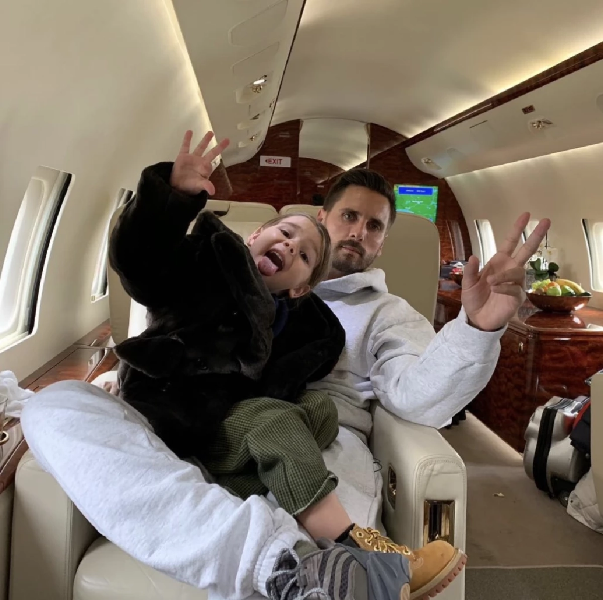 "รื่นรมย์" แบรนด์ไทยผงาดกลางคฤหาสน์ Scott Disick ตัวพ่อสาย Luxury แห่งบ้าน Kardashian