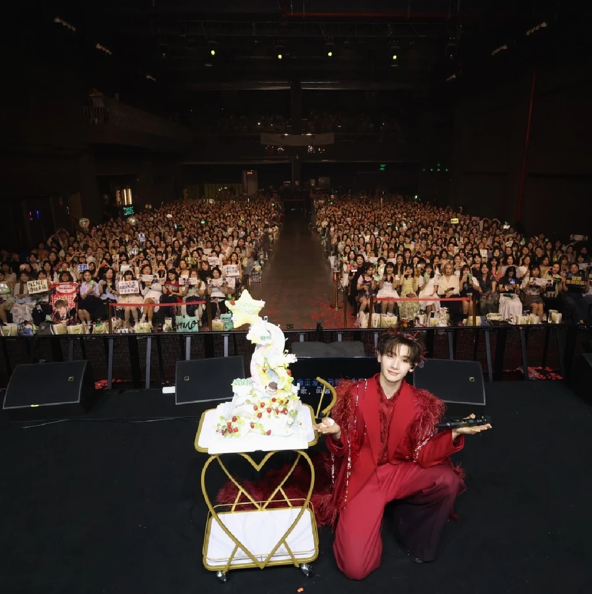 นาย กรชิต : ตัวแทนคนไทยล่าฝันจนเฉิดฉายในวงการบันเทิงจีน