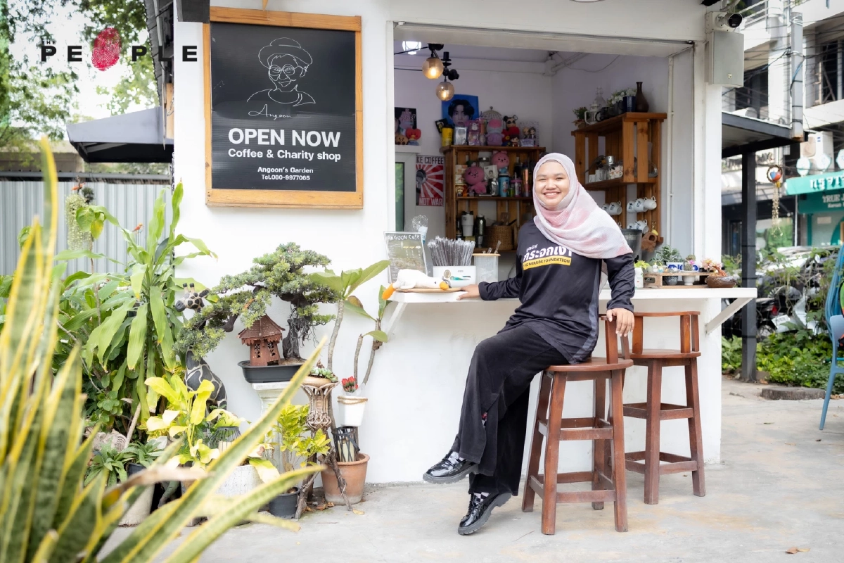 ‘โซเฟีย’ สิริพร สุขชูศรี: ผู้พลิกฟื้น ‘สวนครูองุ่น’  โอเอซิสกลางทองหล่อ ที่เปิดรั้วให้คนเมืองมาใช้ชีวิต