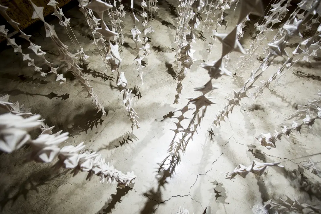 ชีวิต เวลา ยืดหยุ่น (Living in an Elastic Time) นิทรรศการศิลปะ–คราฟต์ระดับนานาชาติที่ชวนคุณ ‘ใช้เวลา’ ให้ต่างออกไป