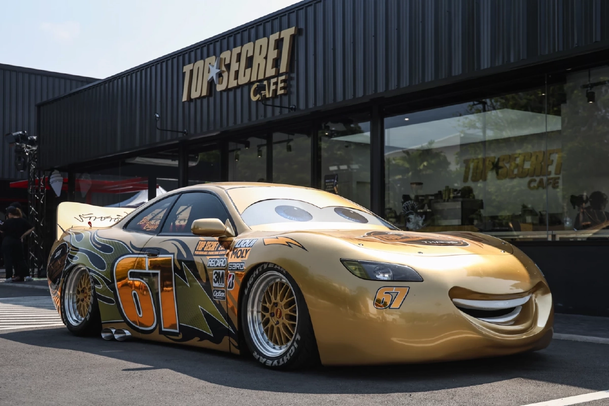 เปิดความลับ ‘TOP SECRET CAFE’ เมื่อจิตวิญญาณนักแข่งถูก ‘จูน’ ลงถ้วยกาแฟและชามราเมง