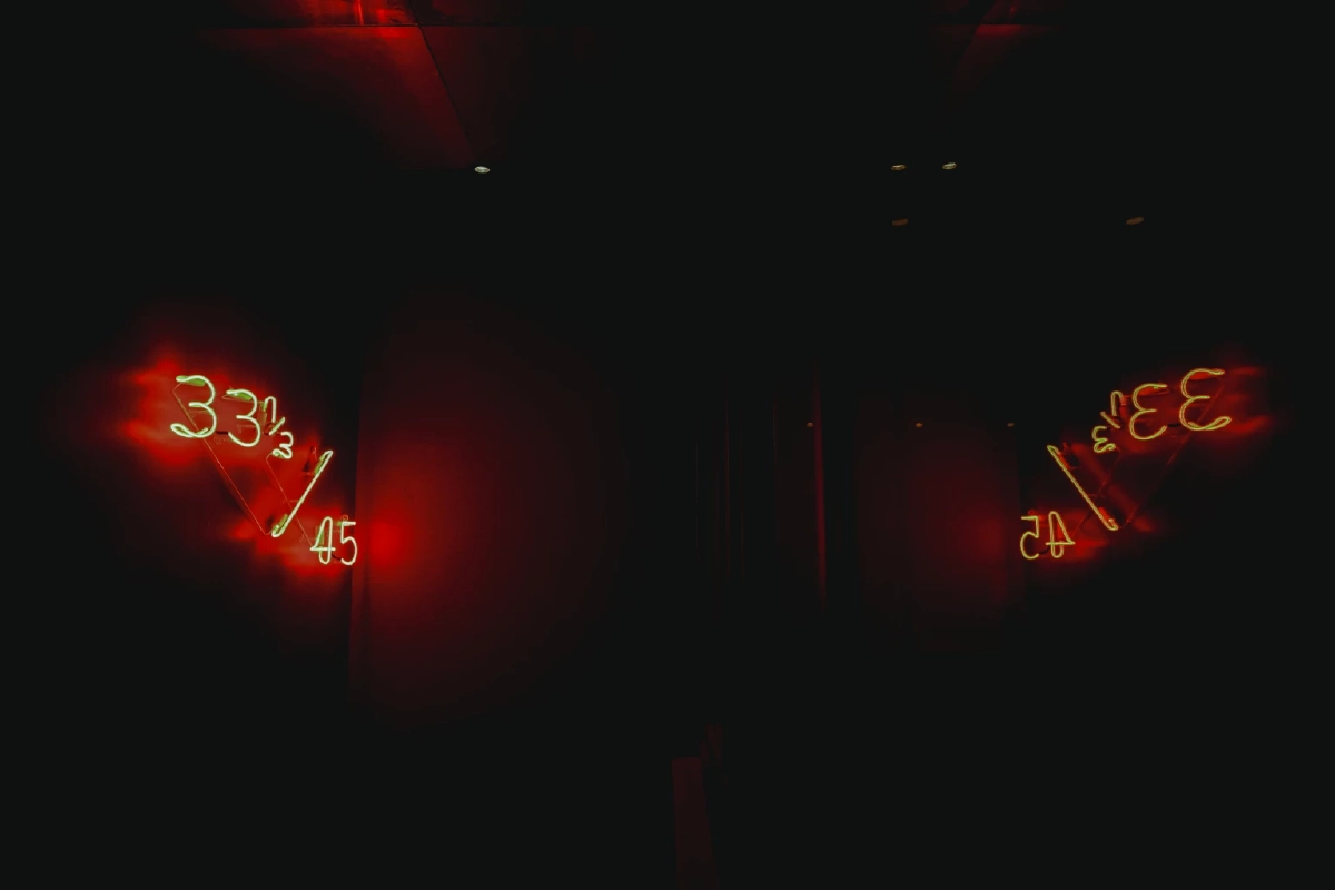 ธีรพจน์ ผลิตากุล : ชายผู้พิสูจน์ว่าดนตรีแจ๊สไม่เคยหยุดเดินทาง