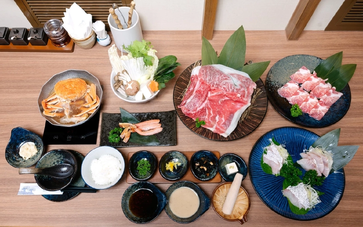 CRG ตั้งเป้าโต 14% ปี 2569 ด้วยแผนยุทธศาสตร์ “Beyond the Best” ก้าวข้ามความเป็นเลิศสู่มาตรฐานใหม่ของธุรกิจร้านอาหาร  เสริมทัพแบรนด์ใหม่ จับมือ JV Partner มุ่งมั่นมอบประสบการณ์เหนือกว่าให้ลูกค้า