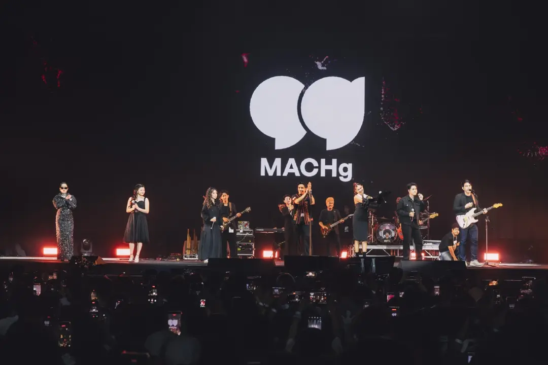 โอม ปัณฑพล แถลงข่าว “ครึ่งเก้า GROUP” เปิดตัว 4 ค่ายเพลงในเครือ BRIDGE, 9Arkkhan, MACHg และ Ennead  พร้อมฟรีคอนเสิร์ตกว่า 6 ชั่วโมงเต็ม