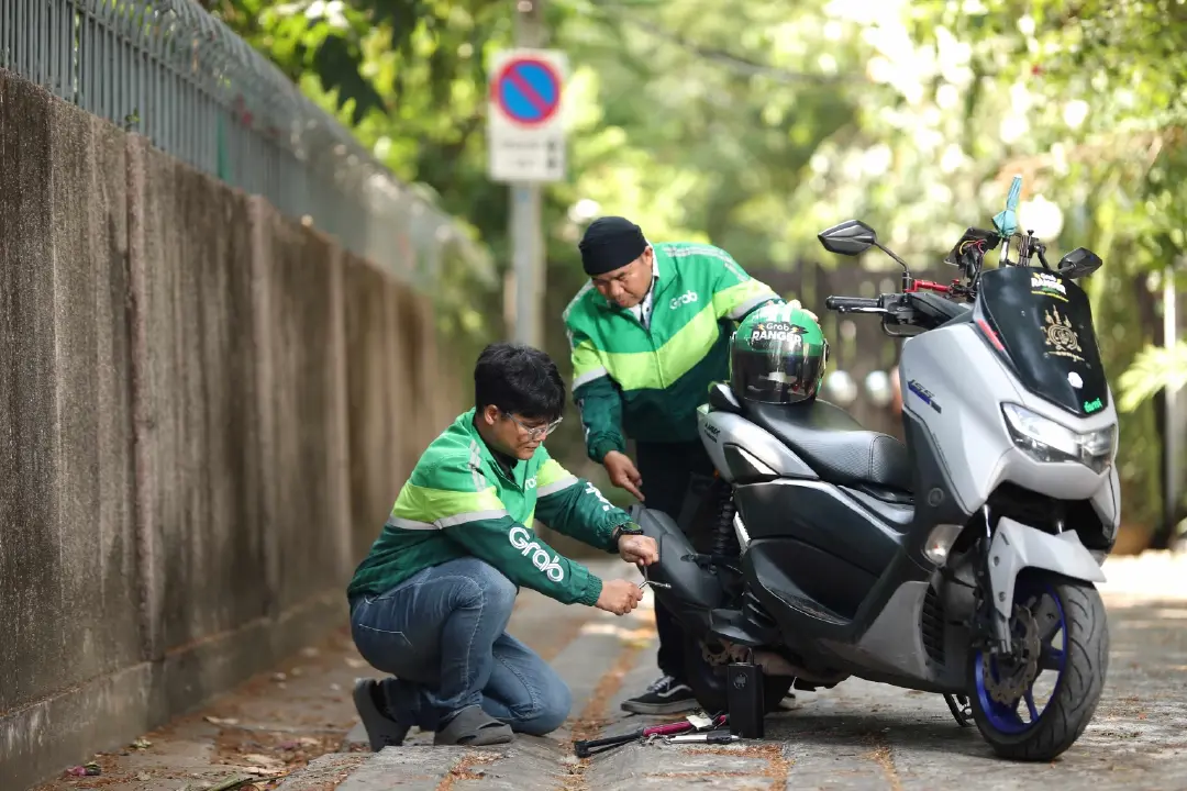 เปิดใจ “GrabRanger” กลุ่มไรเดอร์จิตอาสา เจ้าของฉายา “ฮีโร่แห่งท้องถนน” กับภารกิจส่งต่อสิ่งดีๆ ในสังคม
