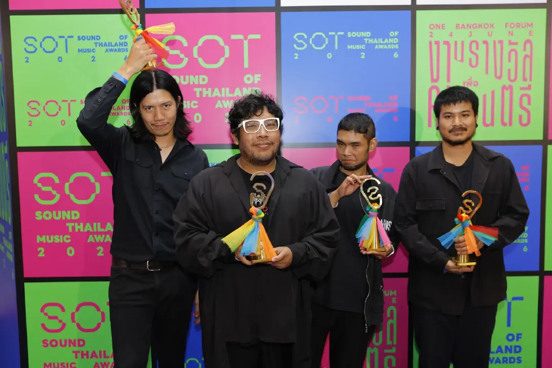 “MILLI” และ “YOUNGOHM” คว้า 3 รางวัลใหญ่แห่งปี! ปิดฉาก SOT MUSIC AWARDS 2026 อย่างยิ่งใหญ่ รวมพลังคนดนตรี สร้างประวัติศาสตร์หน้าใหม่ของอุตสาหกรรมดนตรีไทย