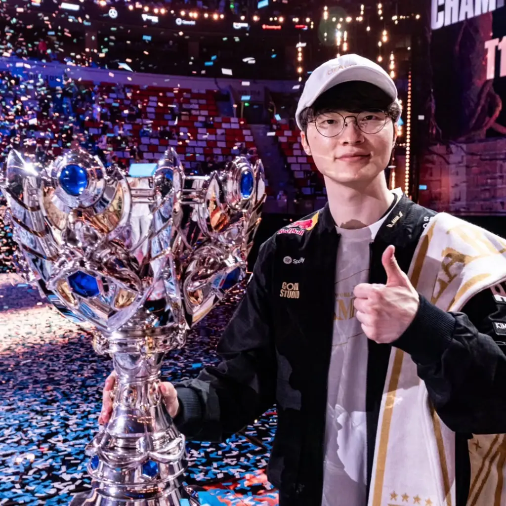 อี ซัง-ฮยอก (Faker) : พระเจ้าแห่งโลกอีสปอร์ต ‘สมบัติแห่งชาติ’ ของเกาหลีใต้