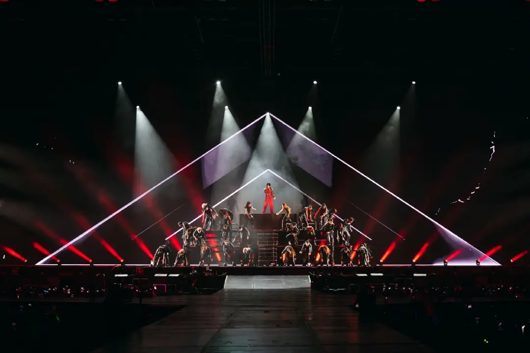 THE TITANS CONCERT สร้างตำนานคอนเสิร์ตแห่งปี 4 มหาเทพ “BAMBAM – JEFF SATUR – PP KRIT – TIMETHAI” สร้าง “สงครามแห่งความสุข” สุดตราตรึง ครอง X อันดับ 1 ไทย 2 วันซ้อน ทะยานติดเทรนด์โลก