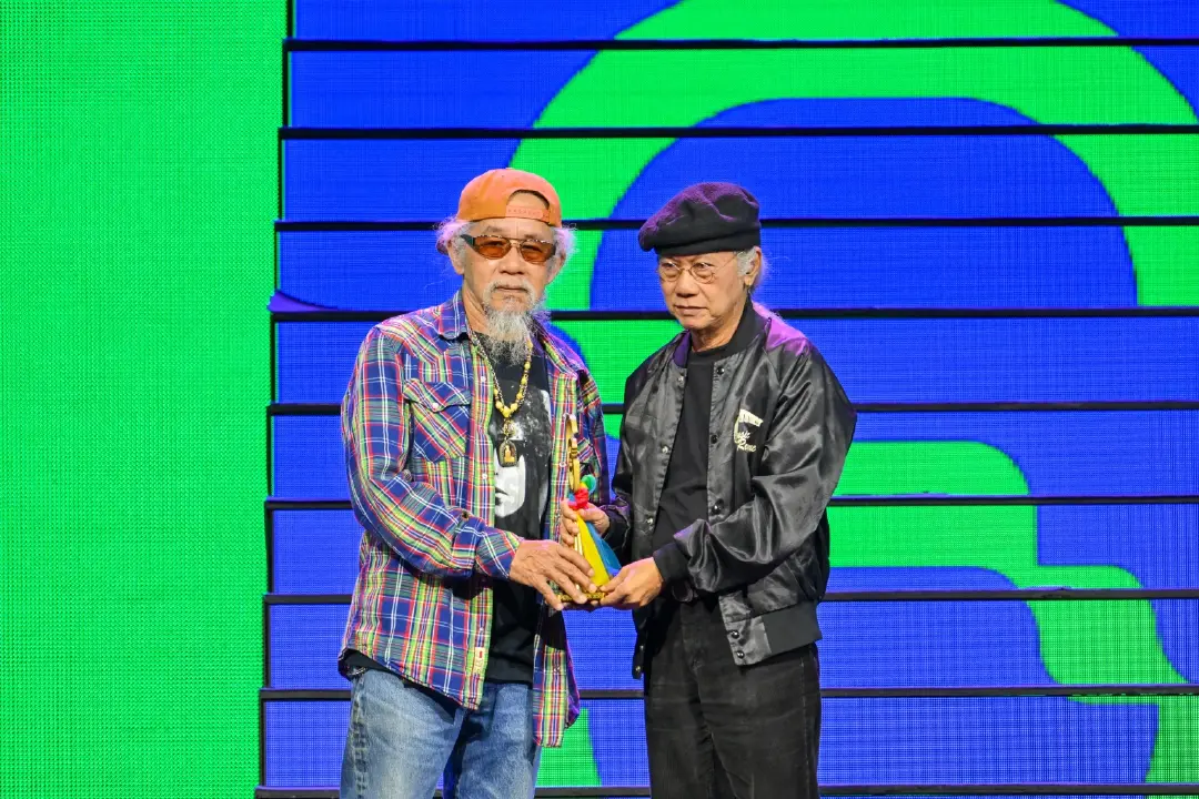 “MILLI” และ “YOUNGOHM” คว้า 3 รางวัลใหญ่แห่งปี! ปิดฉาก SOT MUSIC AWARDS 2026 อย่างยิ่งใหญ่ รวมพลังคนดนตรี สร้างประวัติศาสตร์หน้าใหม่ของอุตสาหกรรมดนตรีไทย